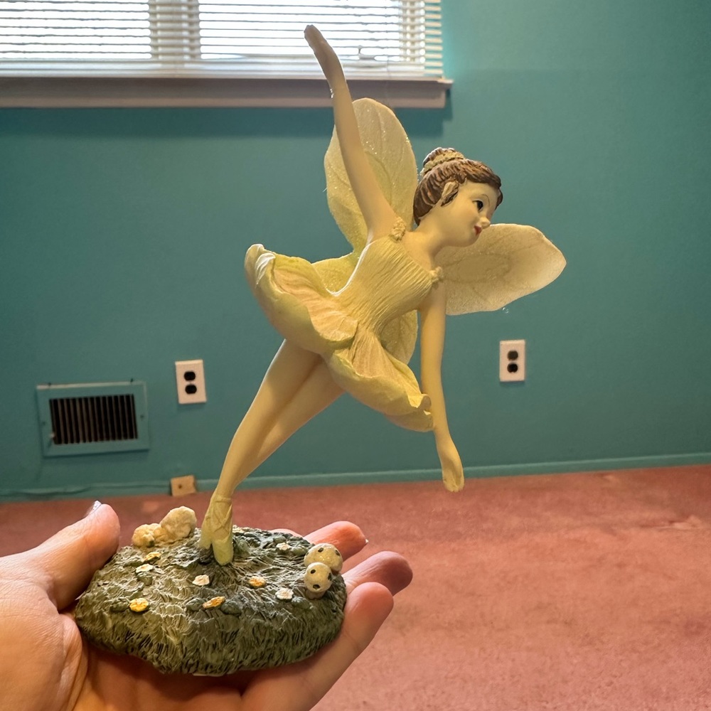 Collectible Fairies, Teddy Bears, Teacup